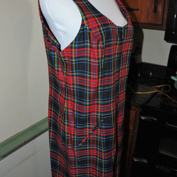 New Super Cute Talbots Plaid Jumper - Picture 2 of 6